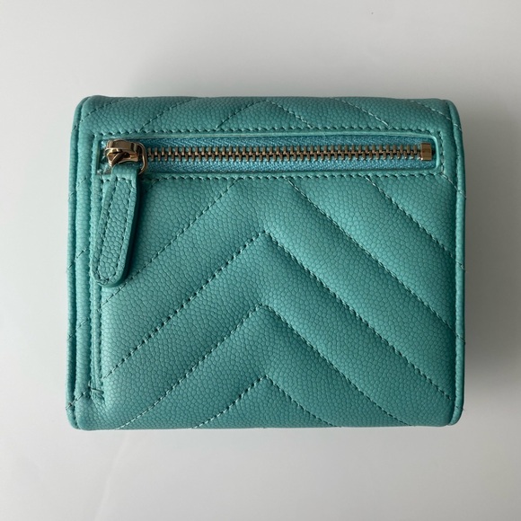 SOLD ❌ Authentic Tiffany Blue Chanel Classic Flap Small Wallet - Picture 3 of 8
